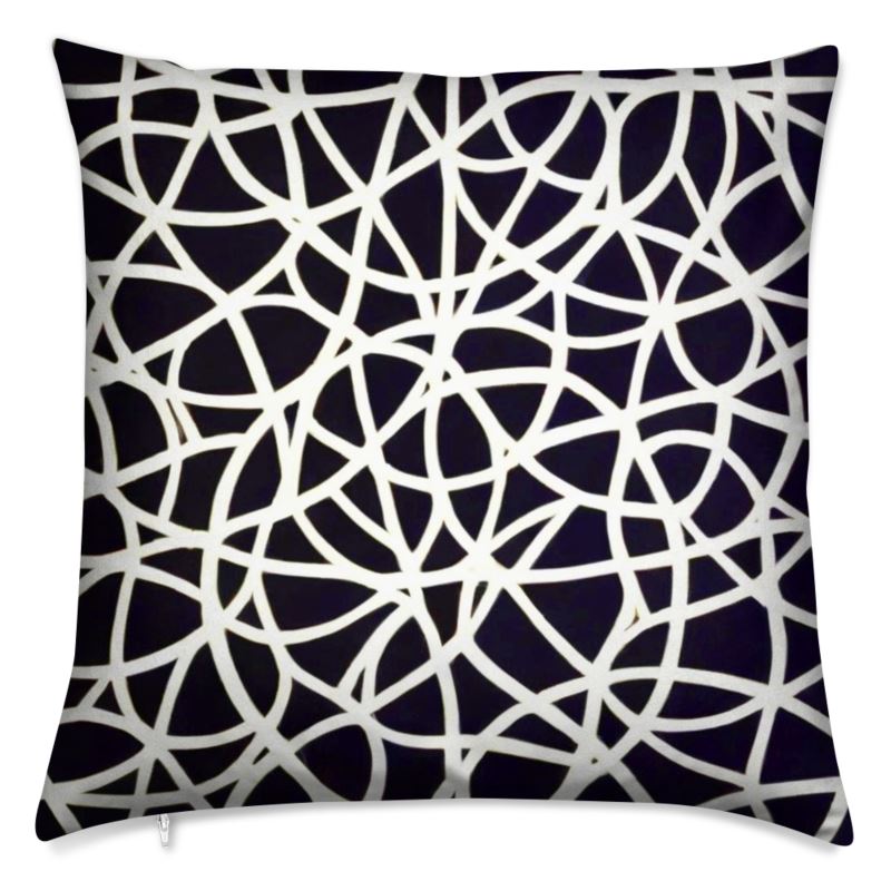 Cushion cover - Intrinsic connections